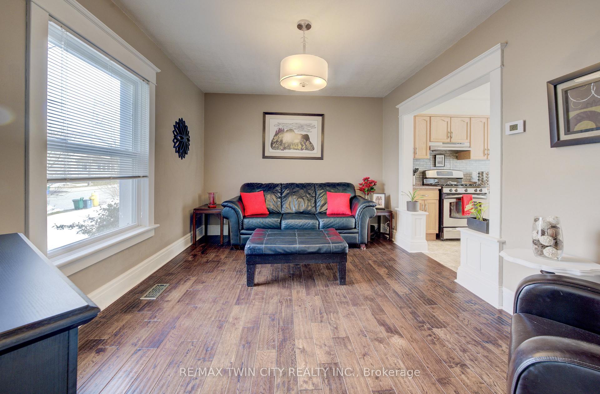 Photo 12 of 5 Summit Avenue, Cambridge — HOMEH