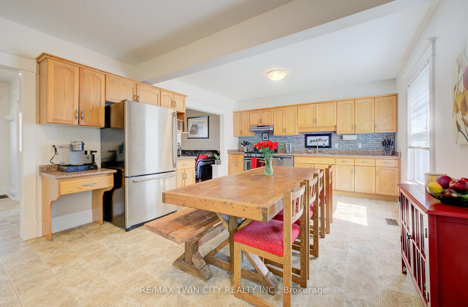 Photo 20 of 5 Summit Avenue, Cambridge — HOMEH