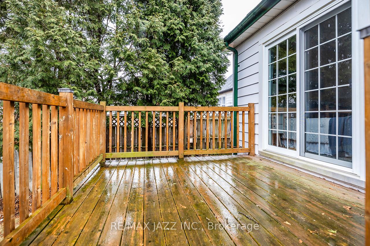 Photo 25 of 137 Park Road N, Oshawa, McLaughlin — HOMEH