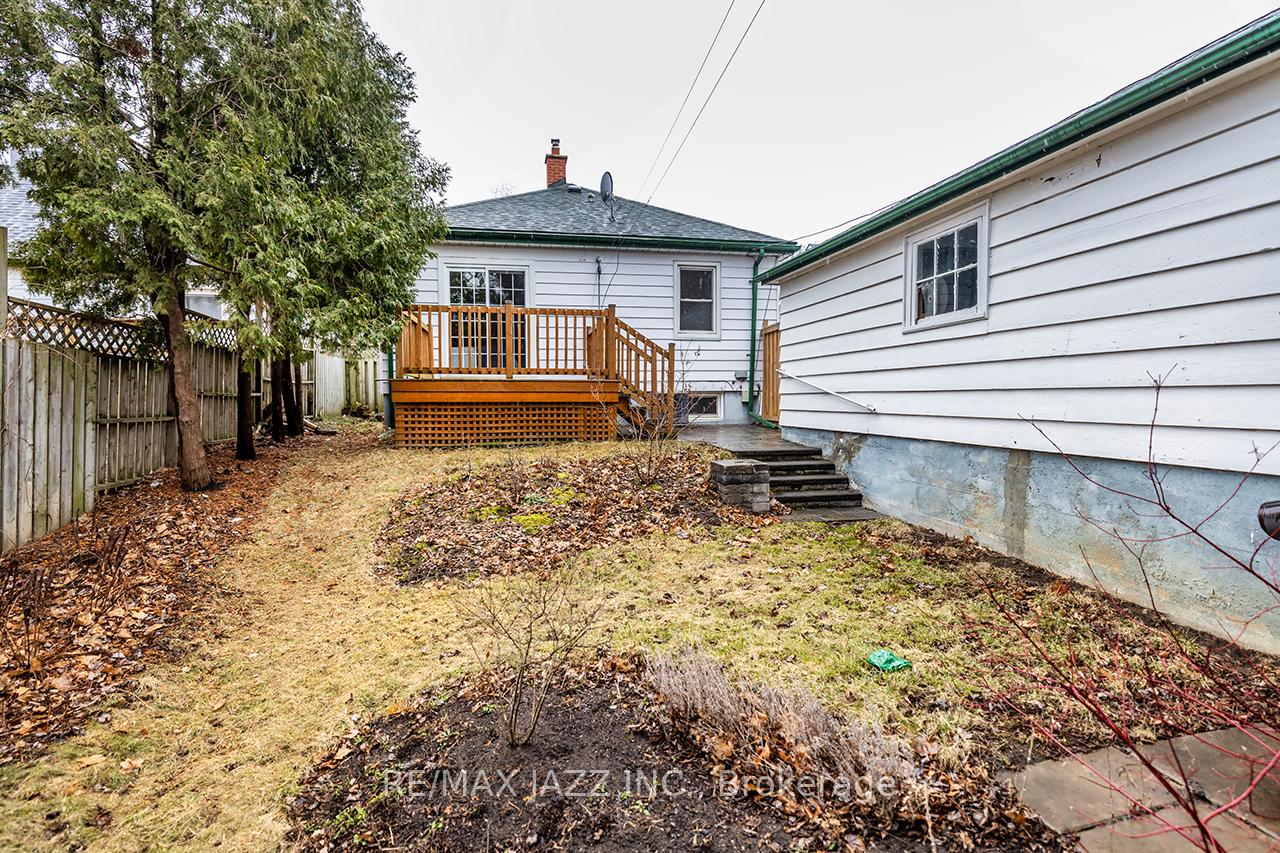 Photo 34 of 137 Park Road N, Oshawa, McLaughlin — HOMEH