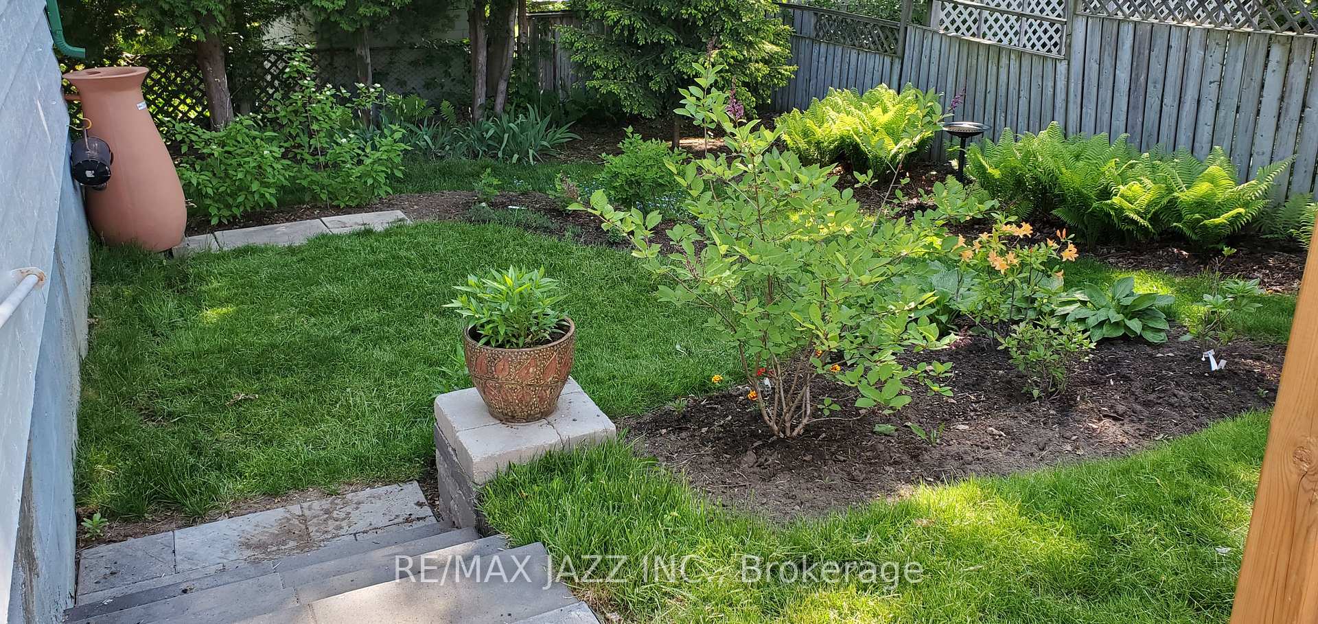 Photo 27 of 137 Park Road N, Oshawa, McLaughlin — HOMEH