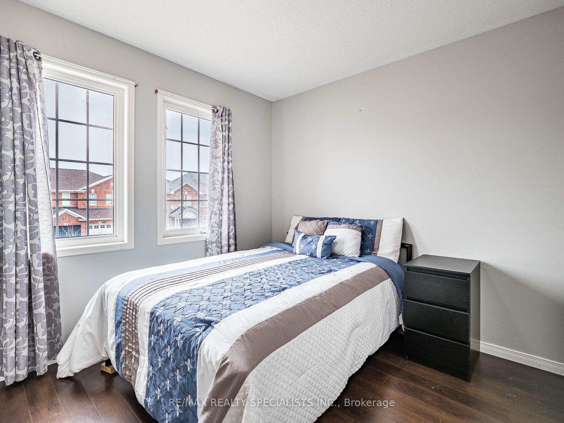 Photo 21 of 83 Bushmill Circle, Brampton, Fletcher's Meadow — HOMEH