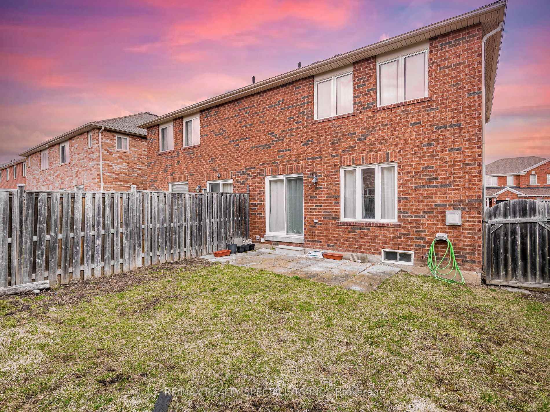 Photo 27 of 83 Bushmill Circle, Brampton, Fletcher's Meadow — HOMEH
