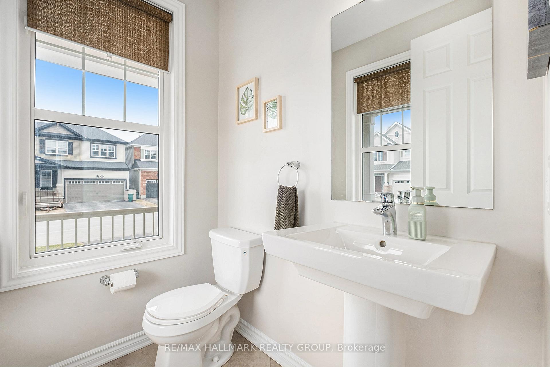 Photo 13 of 75 Remora Way, Ottawa, Barrhaven - Half Moon Bay — HOMEH