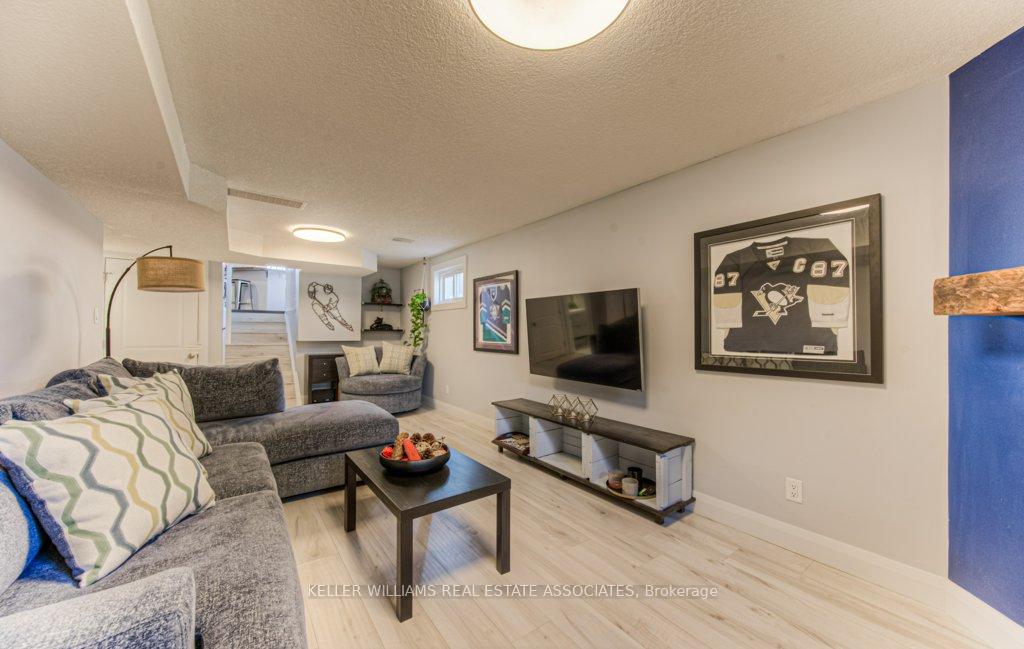 Photo 12 of Unit A, 180 Coghill Place, Waterloo — HOMEH