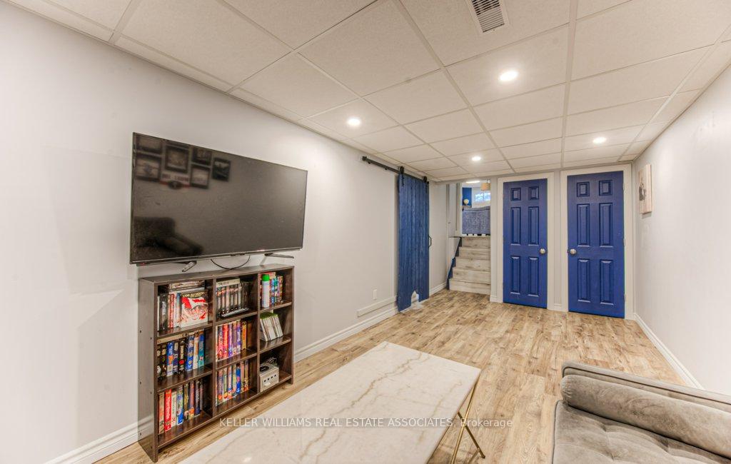Photo 14 of Unit A, 180 Coghill Place, Waterloo — HOMEH