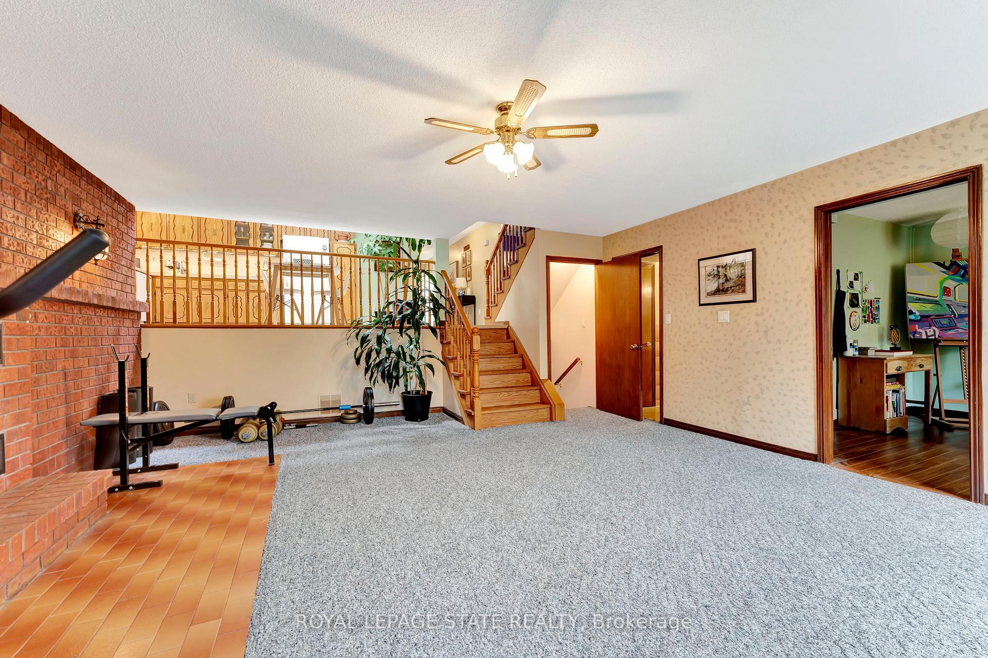 Photo 33 of 76 Firenze Street, Hamilton, Gurnett — HOMEH
