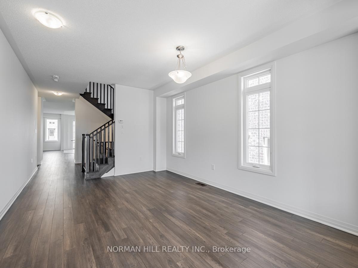 Photo 12 of 14 Guildhouse Drive, Brampton, Northwest Brampton — HOMEH