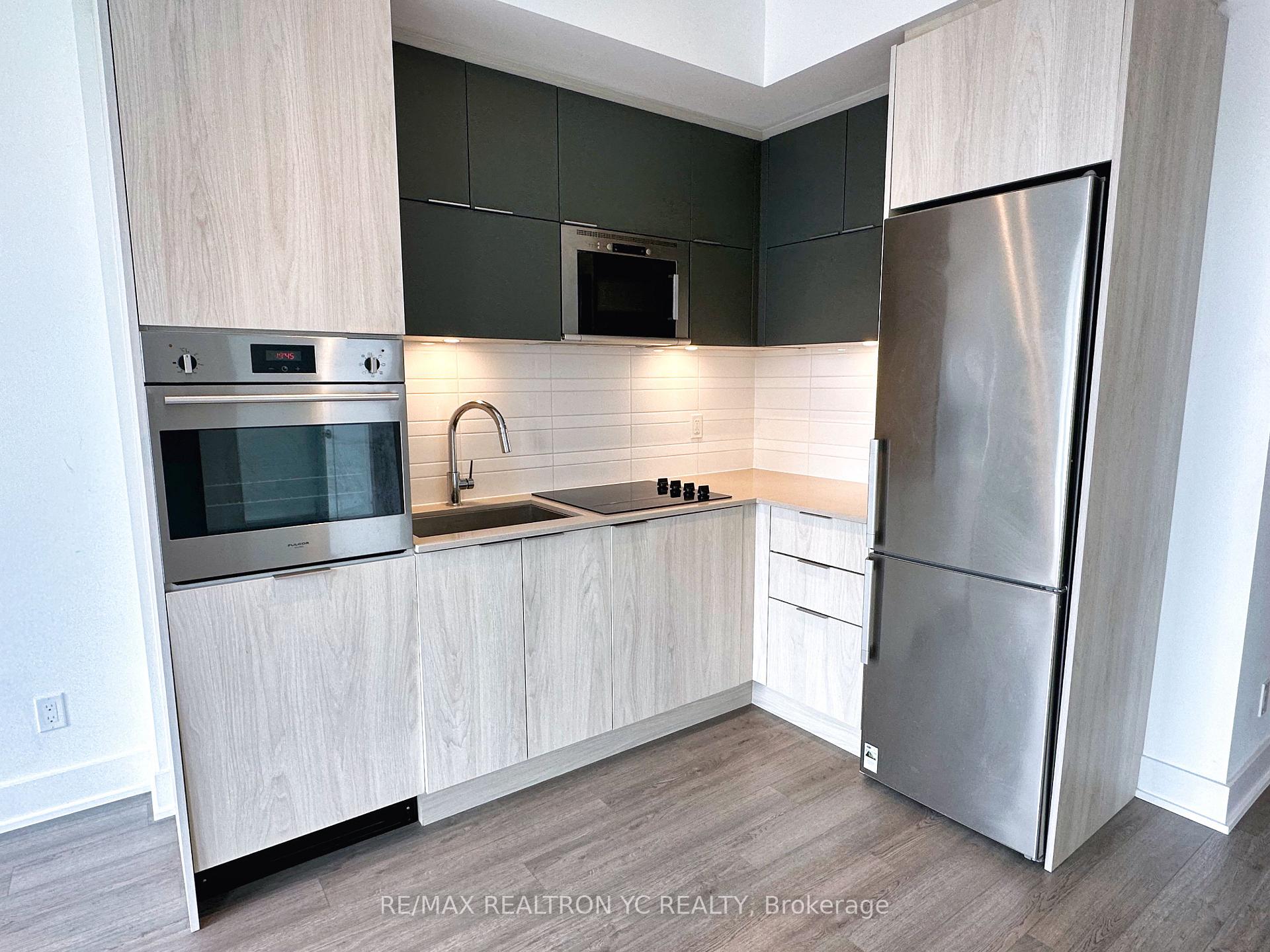 Photo 7 of Unit 425, 1 Belsize Drive, Toronto, Mount Pleasant West — HOMEH