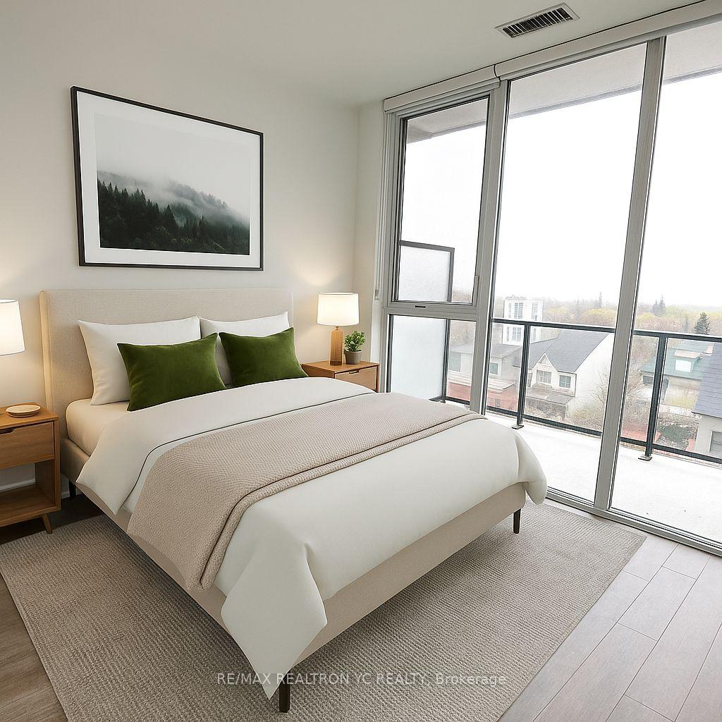Photo 2 of Unit 425, 1 Belsize Drive, Toronto, Mount Pleasant West — HOMEH