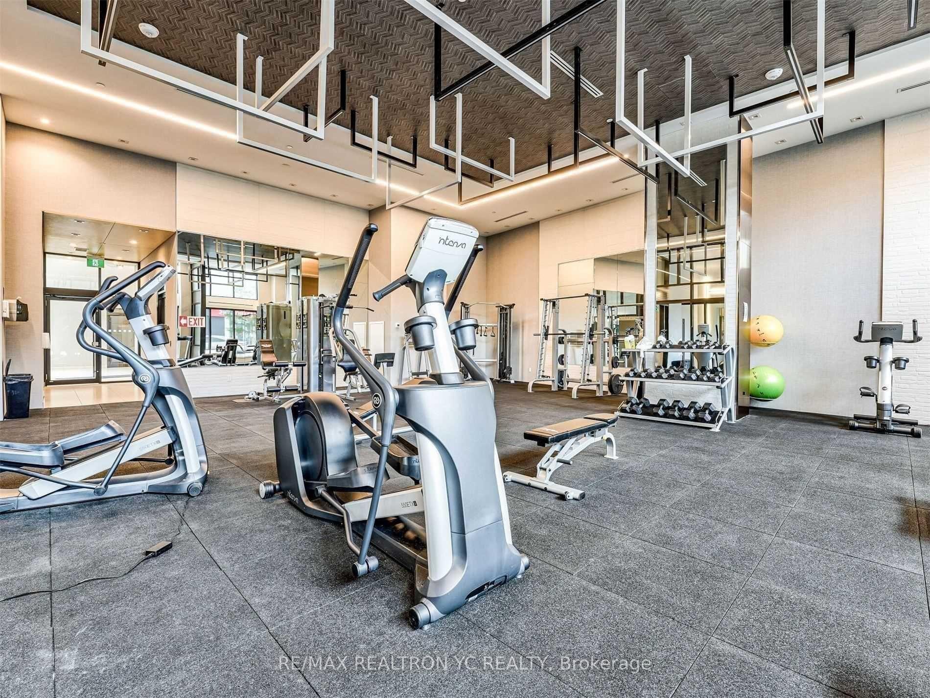 Photo 5 of Unit 425, 1 Belsize Drive, Toronto, Mount Pleasant West — HOMEH