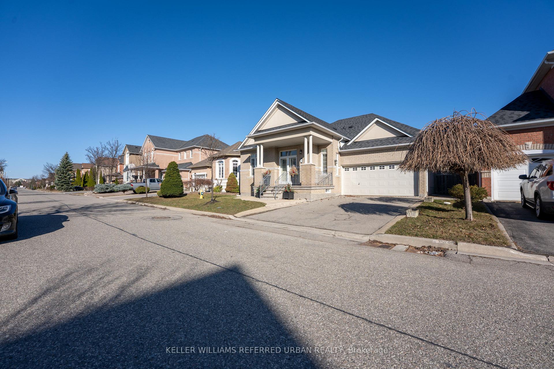 Photo 19 of 70 Alba Avenue, Vaughan, Vellore Village — HOMEH