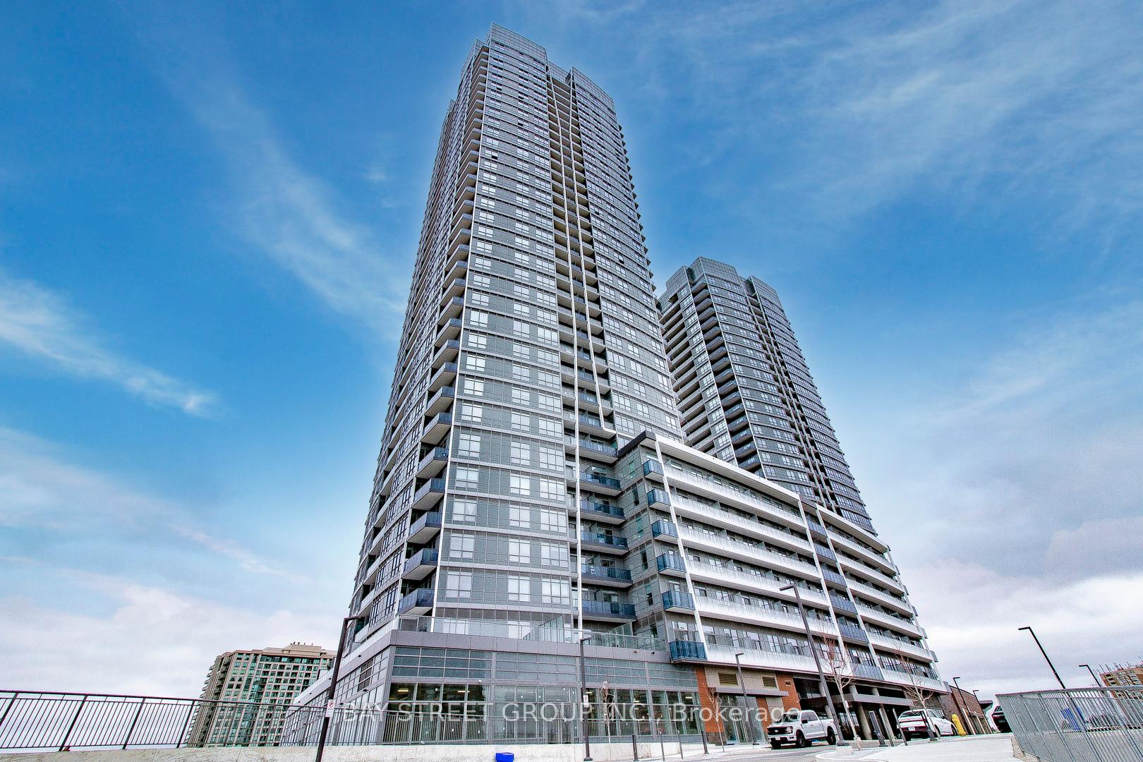 Photo 8 of Unit B2908, 50 Upper Mall Way, Vaughan, Brownridge — HOMEH