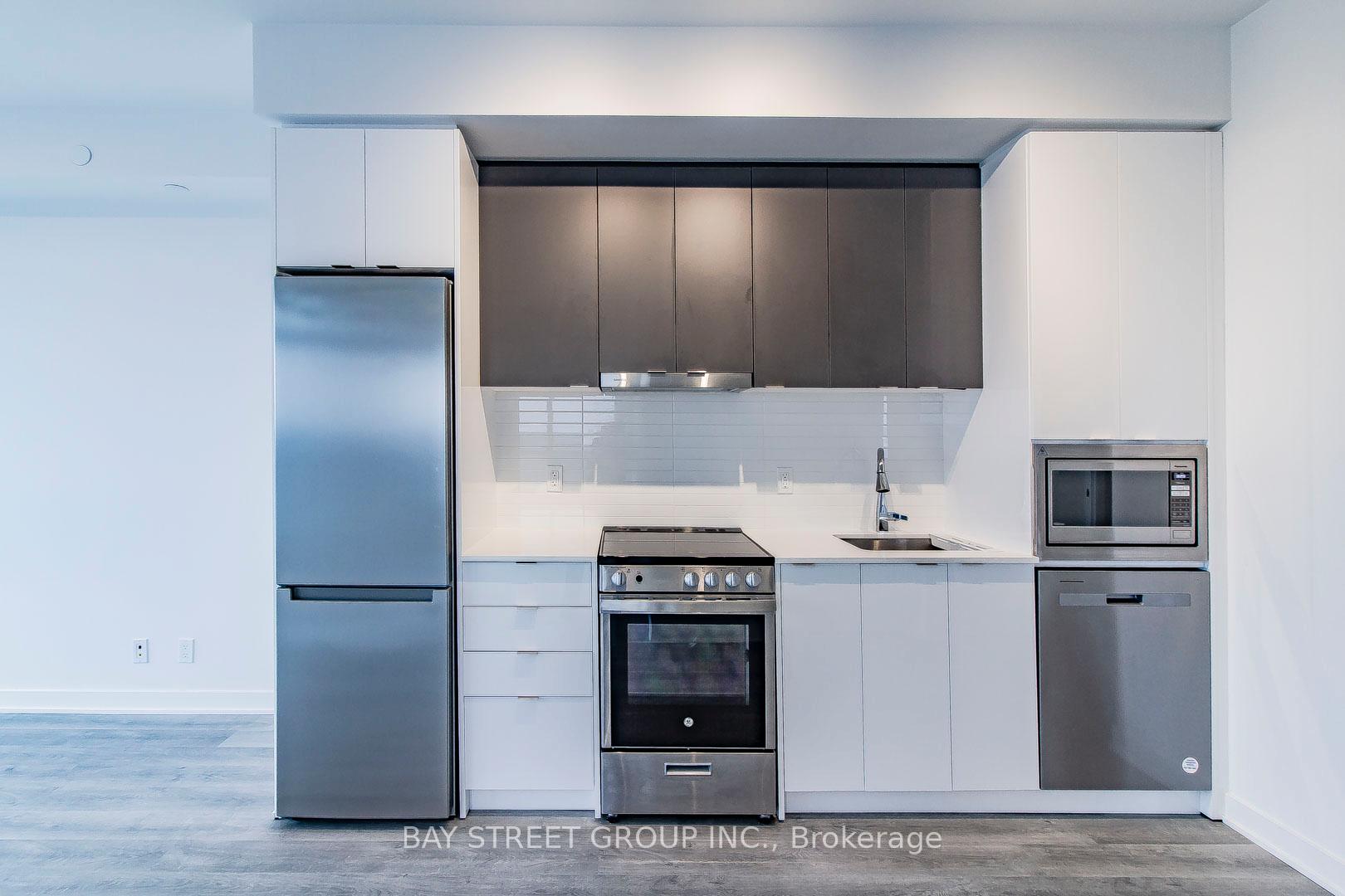 Photo 11 of Unit B2908, 50 Upper Mall Way, Vaughan, Brownridge — HOMEH
