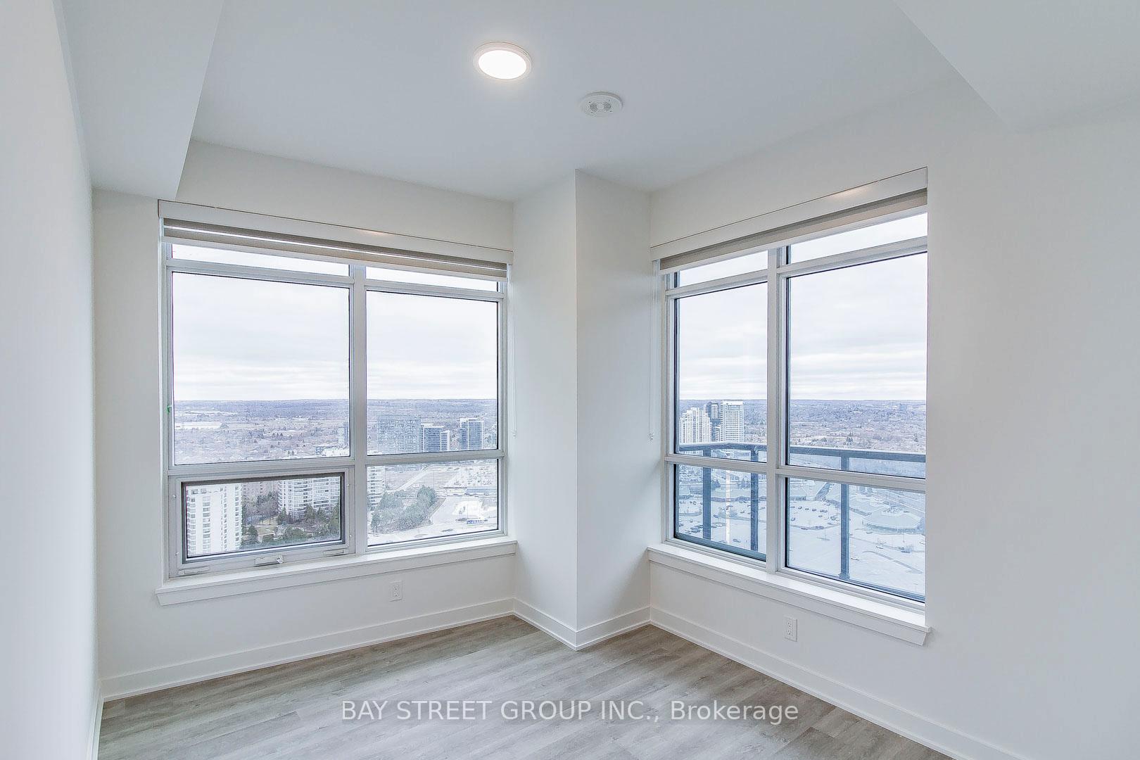 Photo 9 of Unit B2908, 50 Upper Mall Way, Vaughan, Brownridge — HOMEH