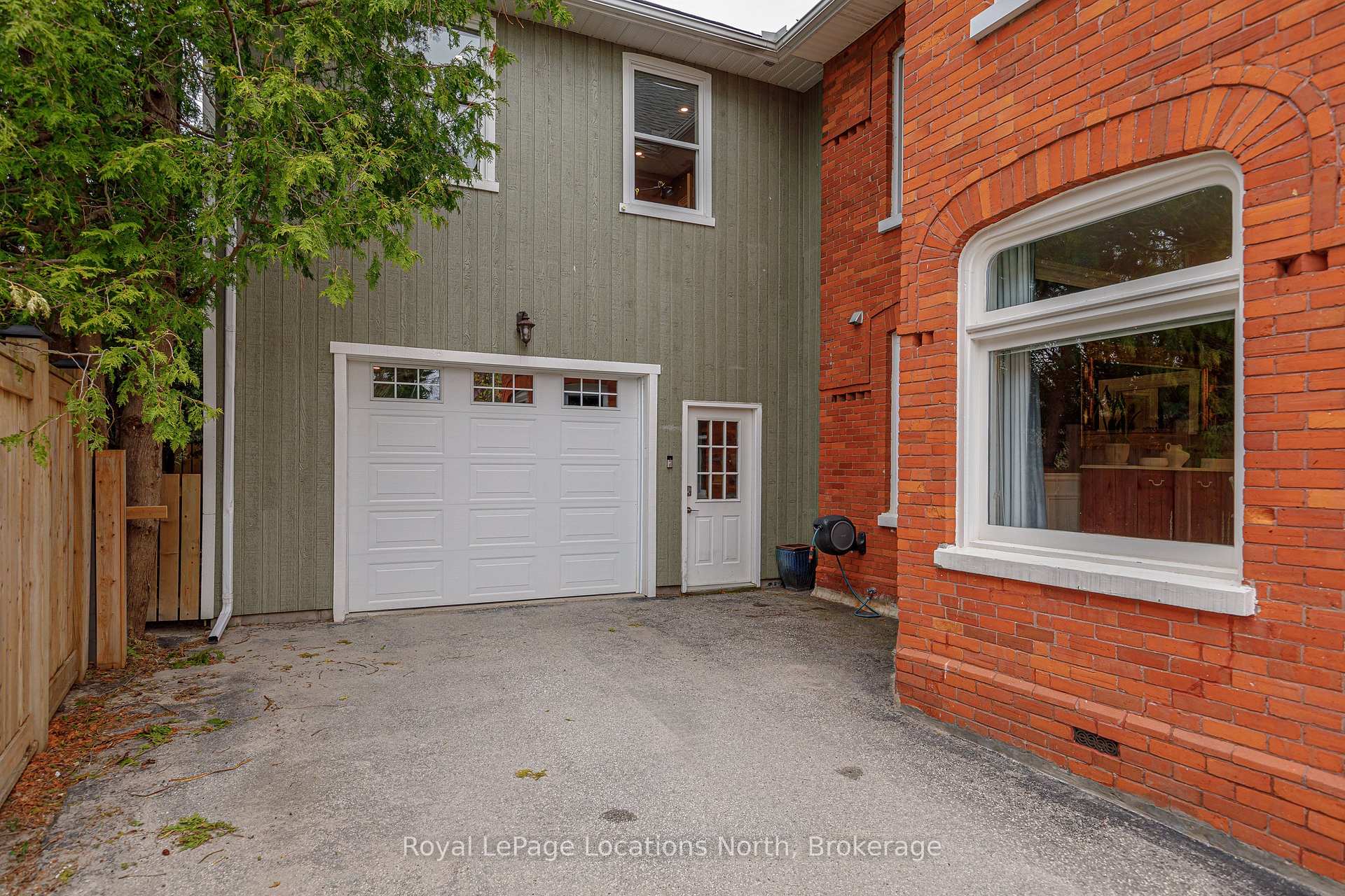 Photo 5 of 529 Ste Marie Street, Collingwood — HOMEH