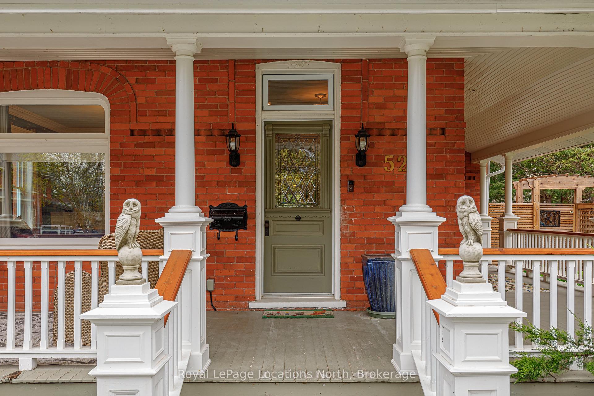 Photo 3 of 529 Ste Marie Street, Collingwood — HOMEH