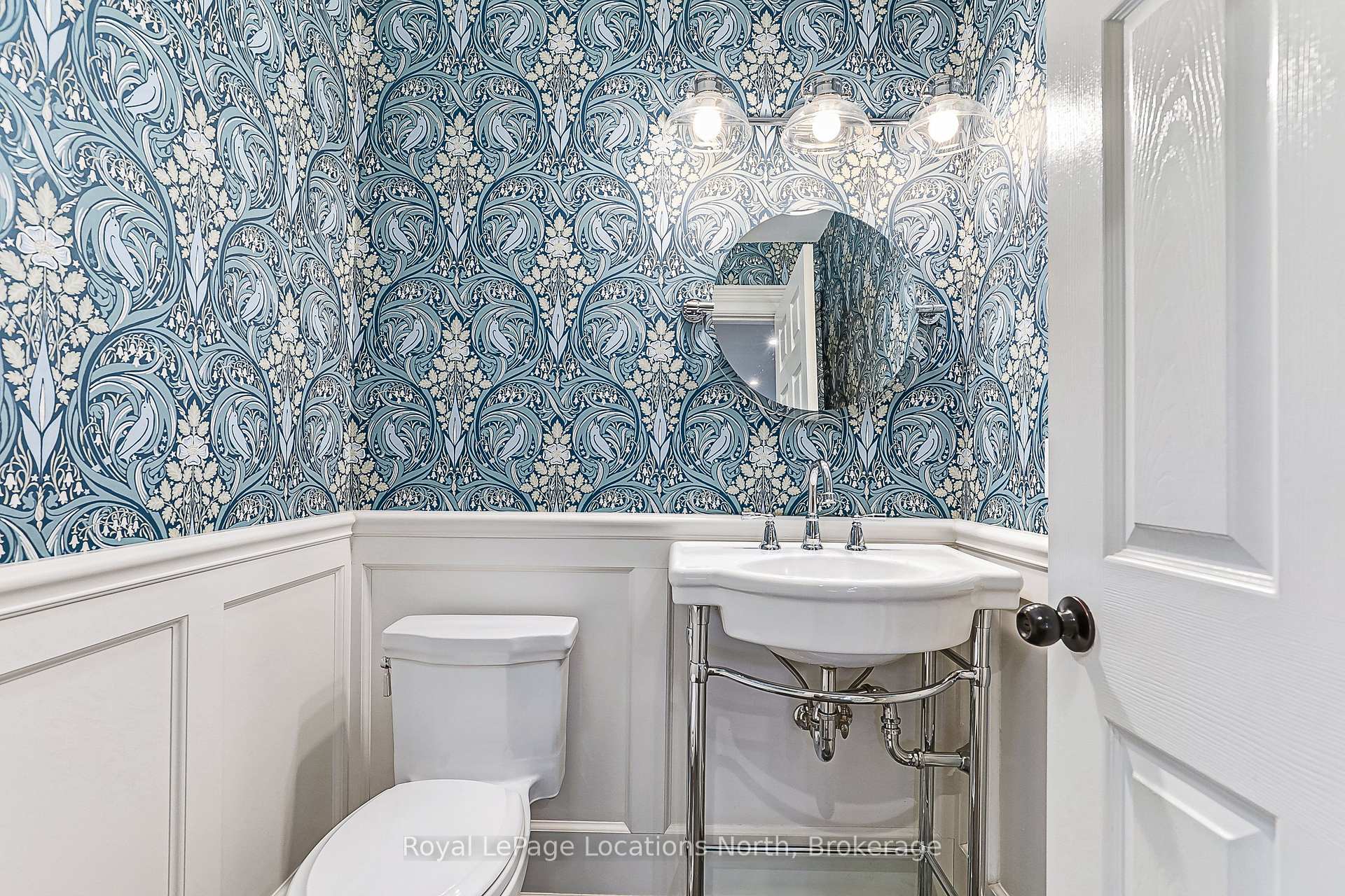Photo 47 of 529 Ste Marie Street, Collingwood — HOMEH