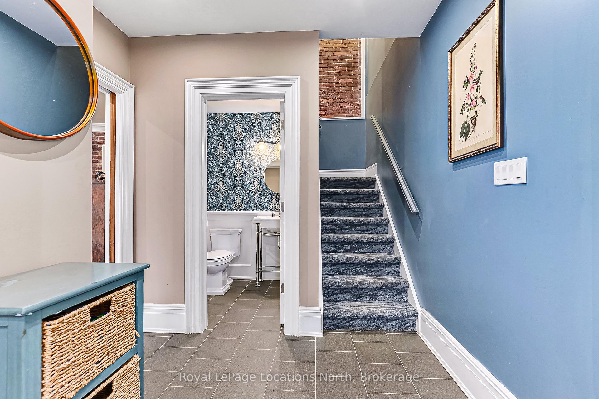 Photo 13 of 529 Ste Marie Street, Collingwood — HOMEH