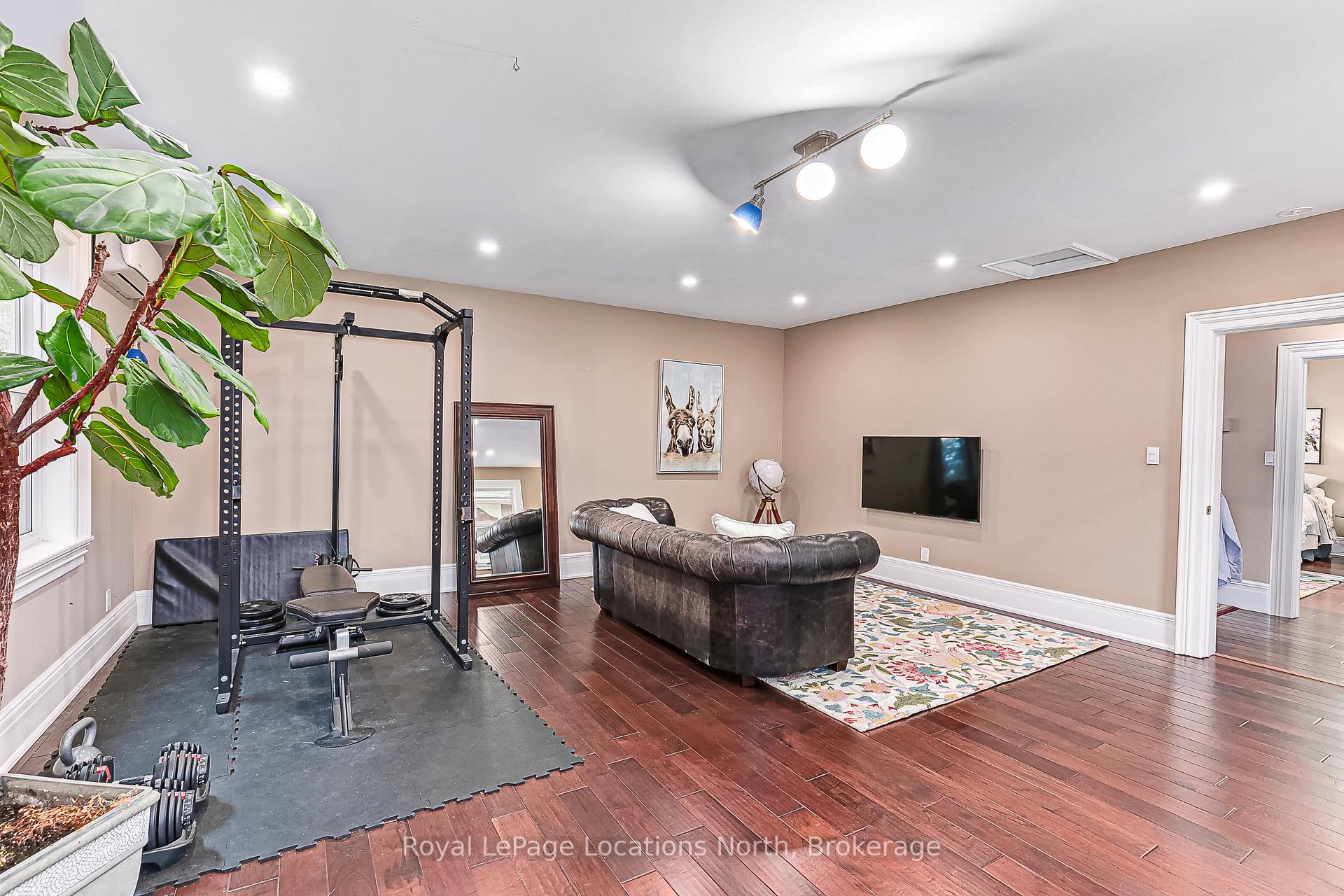 Photo 38 of 529 Ste Marie Street, Collingwood — HOMEH