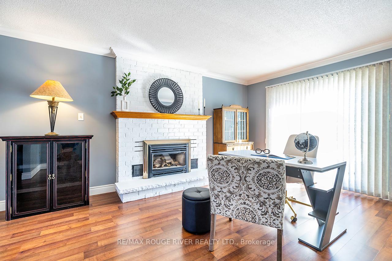 Photo 9 of 612 Prestwick Drive, Oshawa, McLaughlin — HOMEH