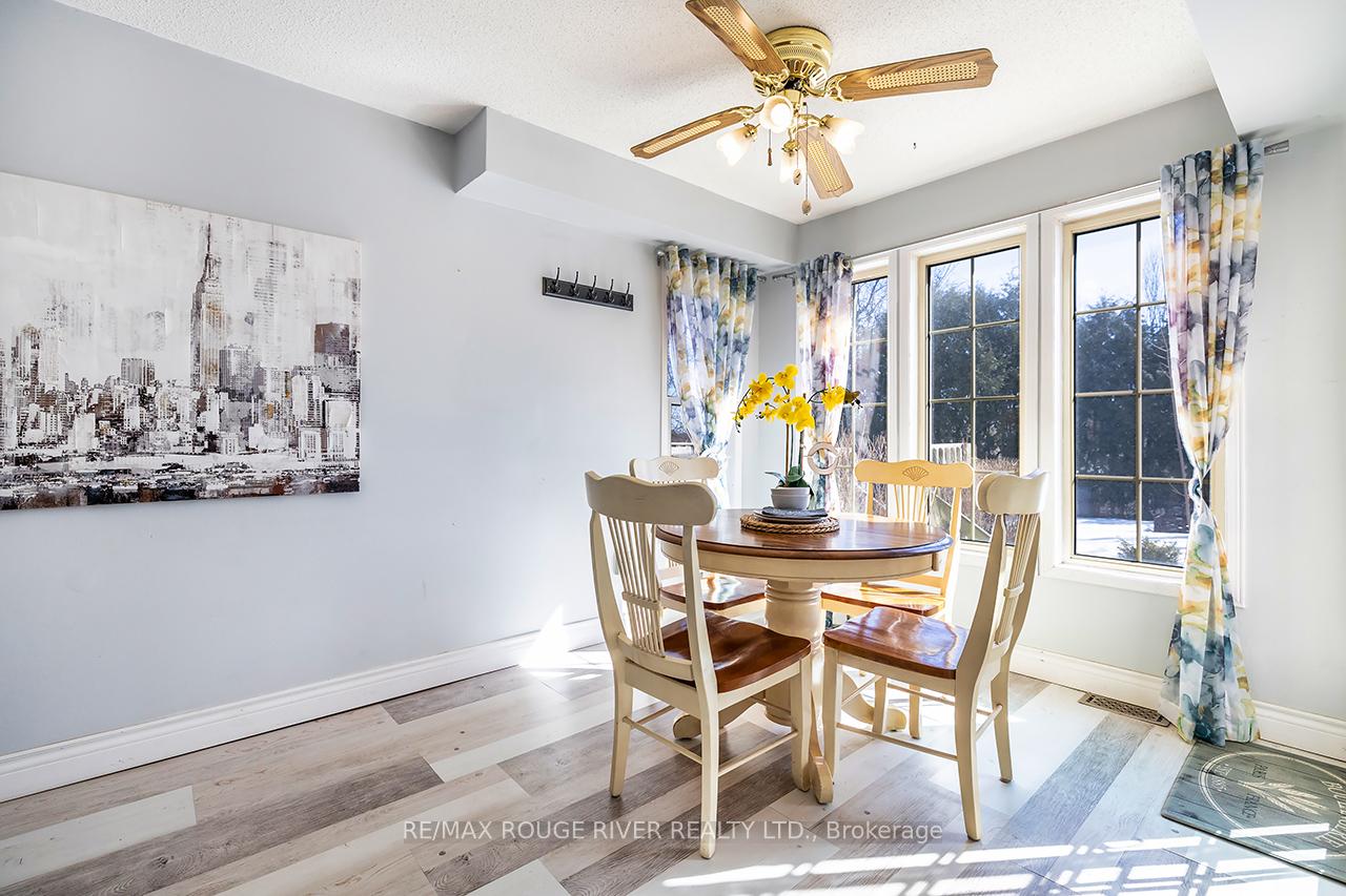 Photo 3 of 612 Prestwick Drive, Oshawa, McLaughlin — HOMEH