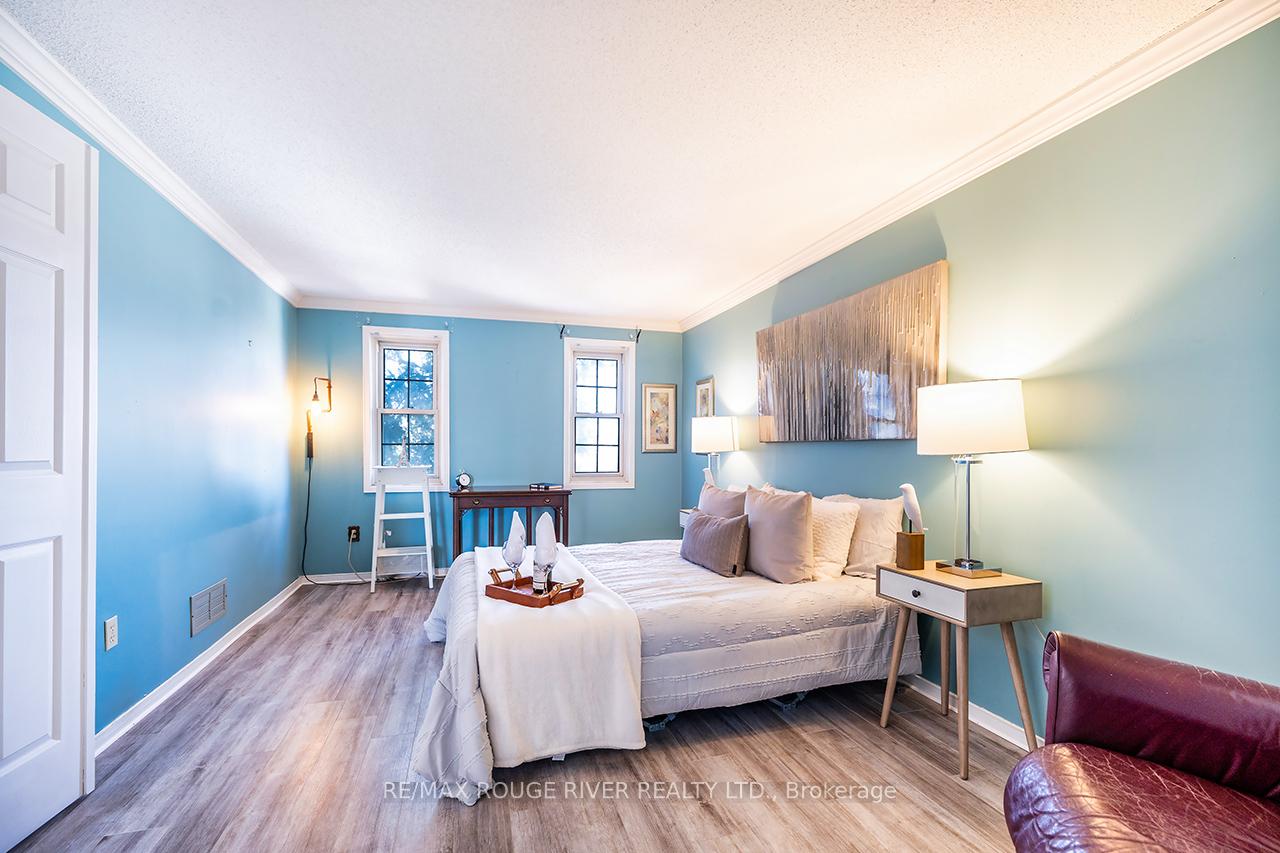 Photo 18 of 612 Prestwick Drive, Oshawa, McLaughlin — HOMEH