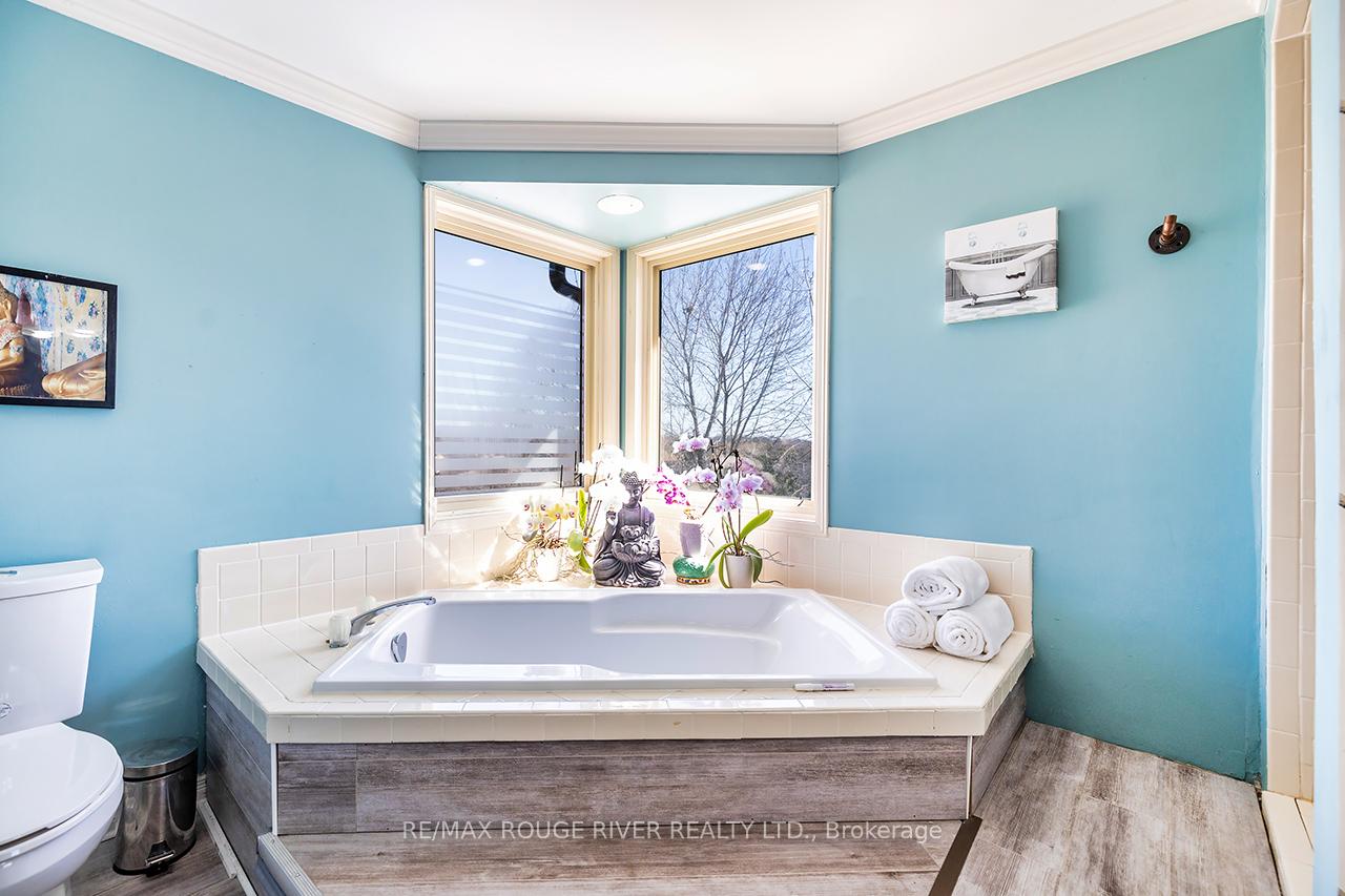 Photo 19 of 612 Prestwick Drive, Oshawa, McLaughlin — HOMEH