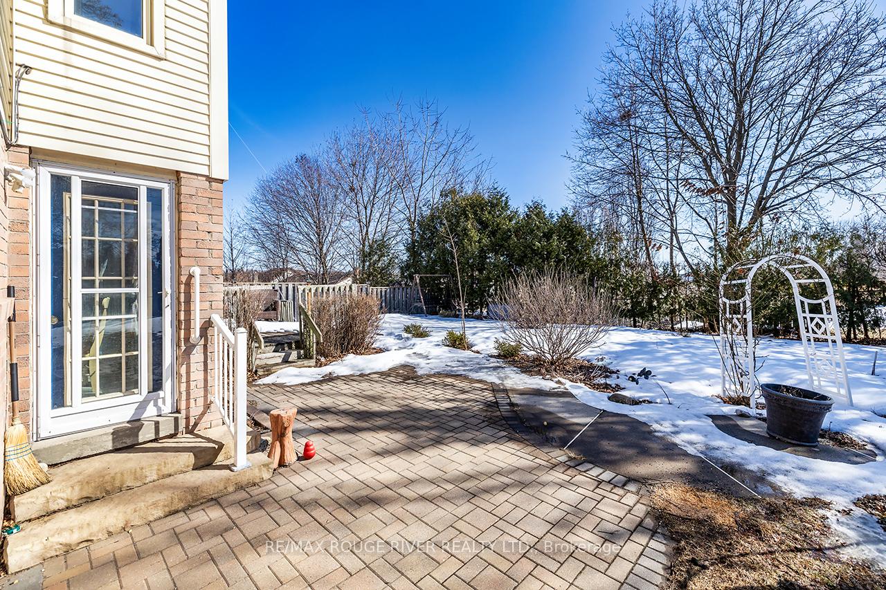 Photo 22 of 612 Prestwick Drive, Oshawa, McLaughlin — HOMEH