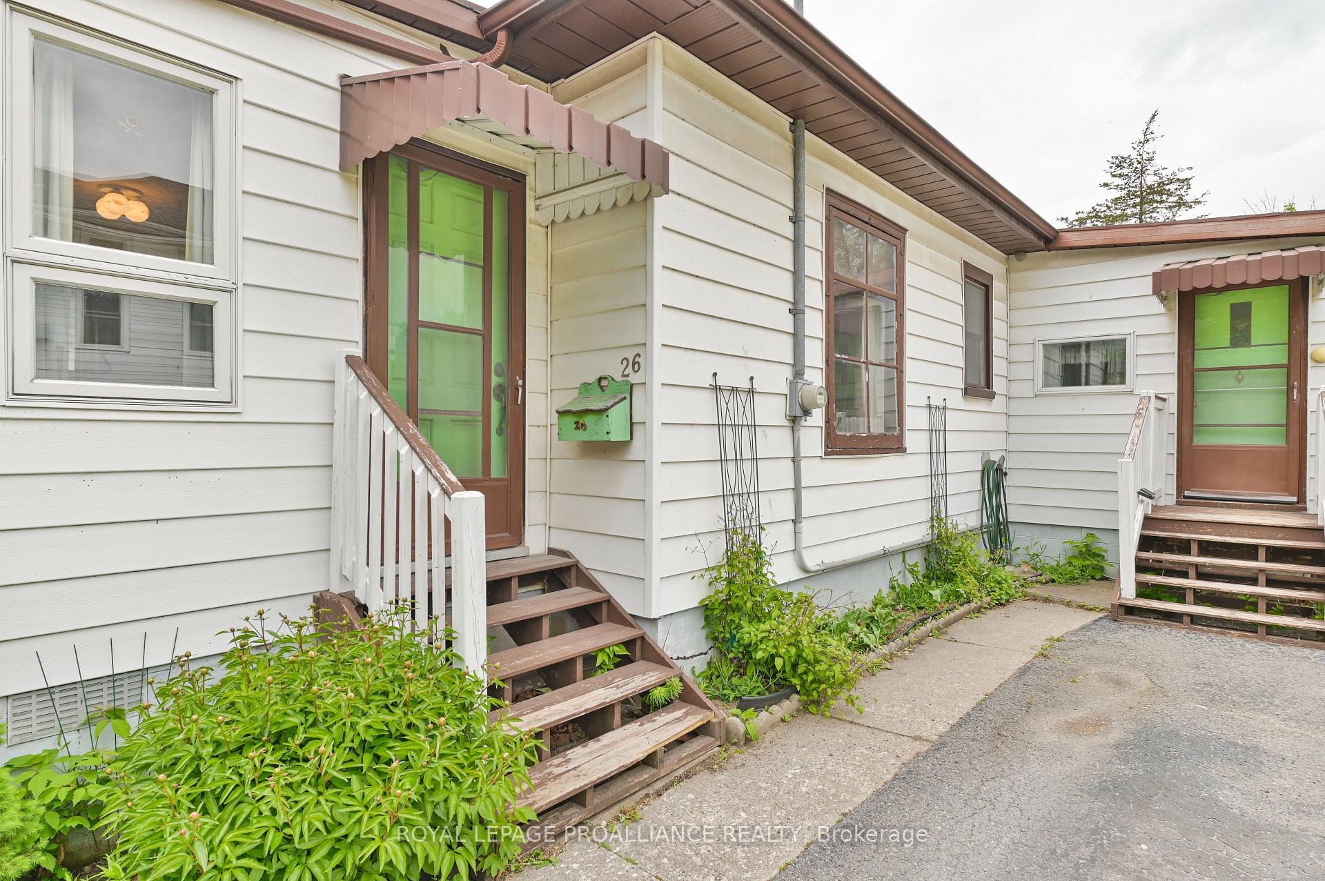 Photo 13 of 26 Charlotte Street, Belleville, Belleville Ward — HOMEH