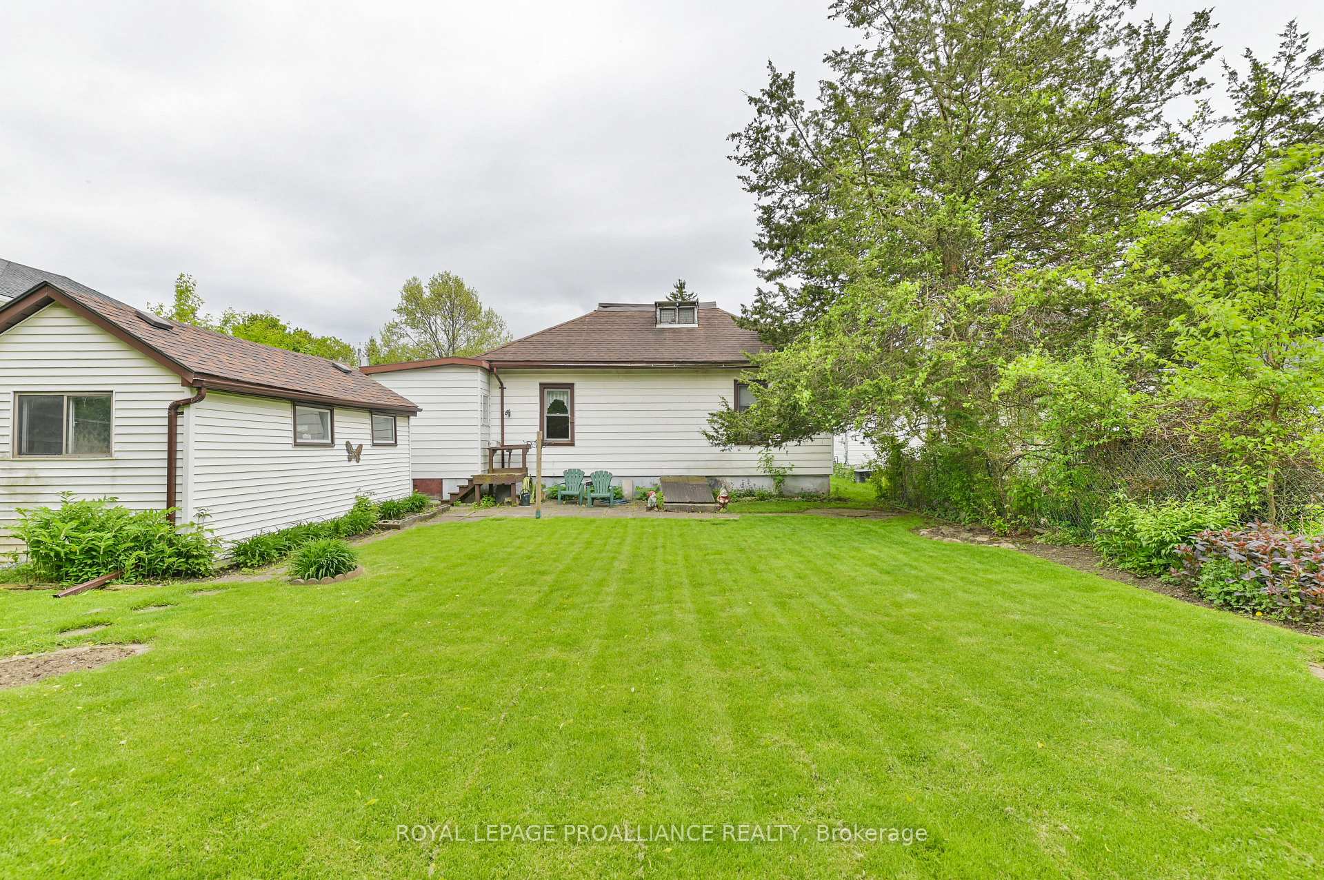 Photo 30 of 26 Charlotte Street, Belleville, Belleville Ward — HOMEH