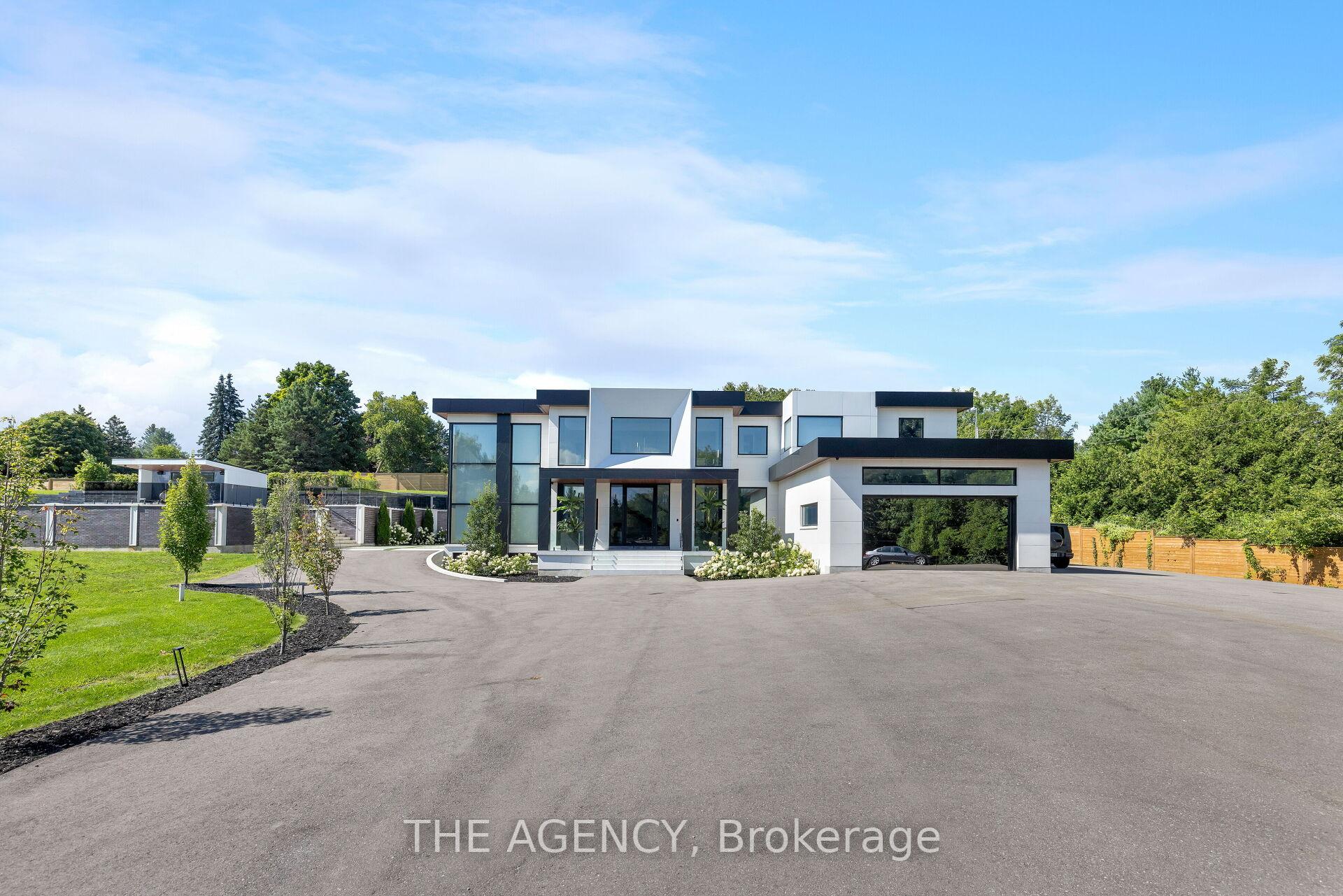 Front of 14248 Caledon King Townlin