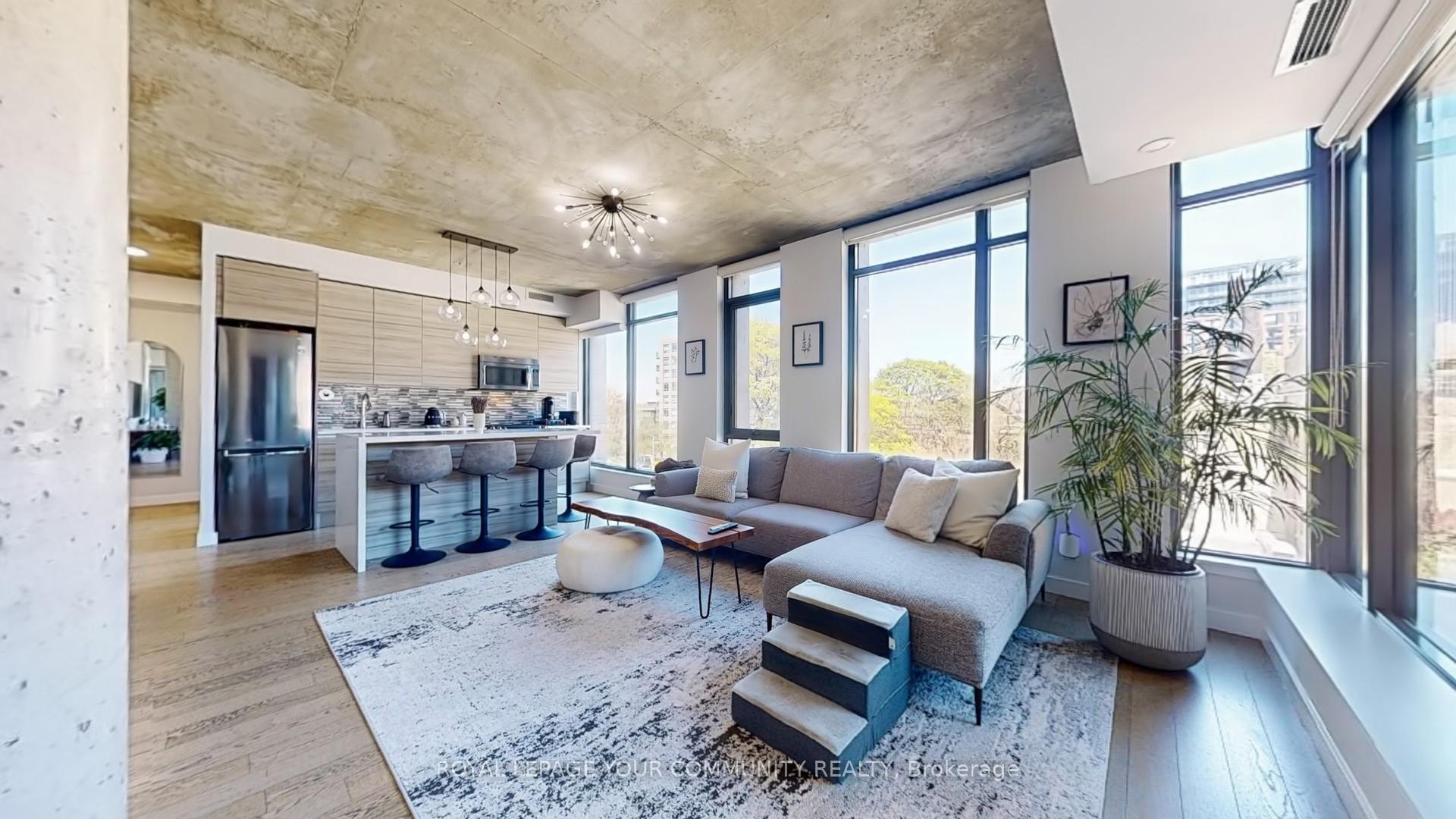 Front of Unit 314, 111 Bathurst Street