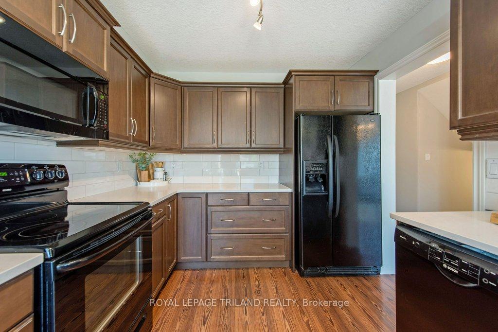Photo 19 of 57 Peach Tree Boulevard, St. Thomas — HOMEH