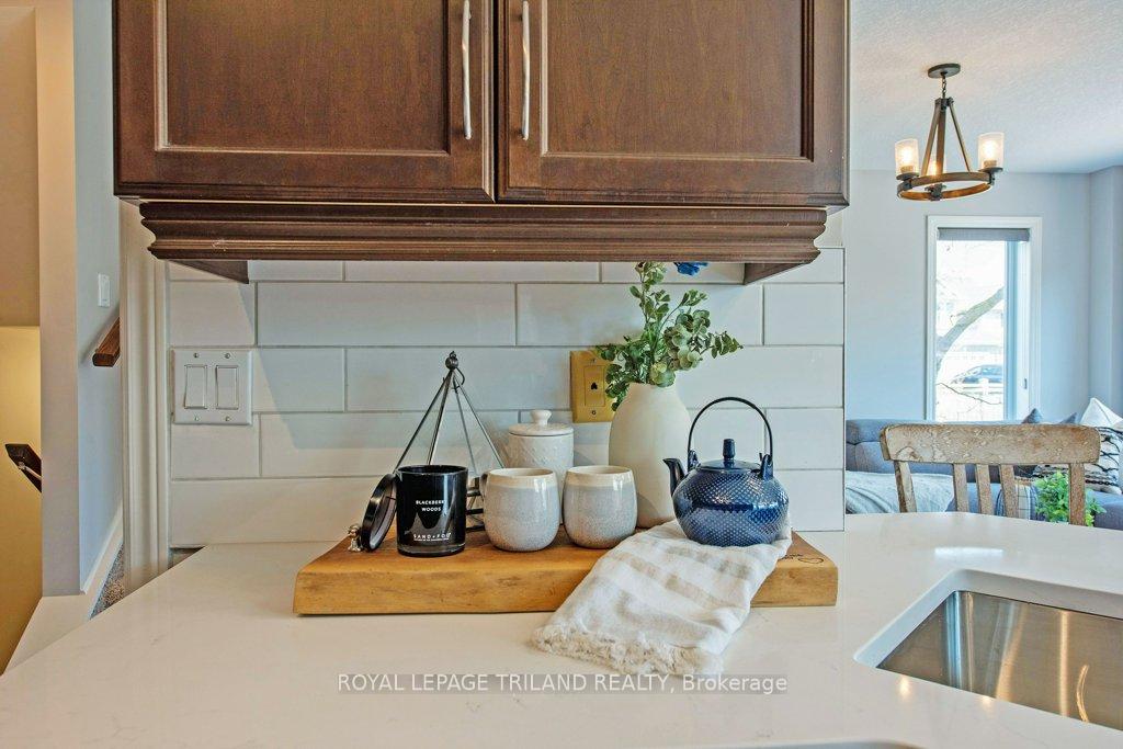 Photo 23 of 57 Peach Tree Boulevard, St. Thomas — HOMEH