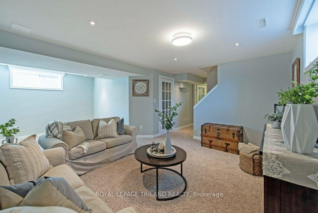 Photo 30 of 57 Peach Tree Boulevard, St. Thomas — HOMEH