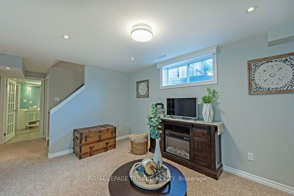 Photo 50 of 57 Peach Tree Boulevard, St. Thomas — HOMEH