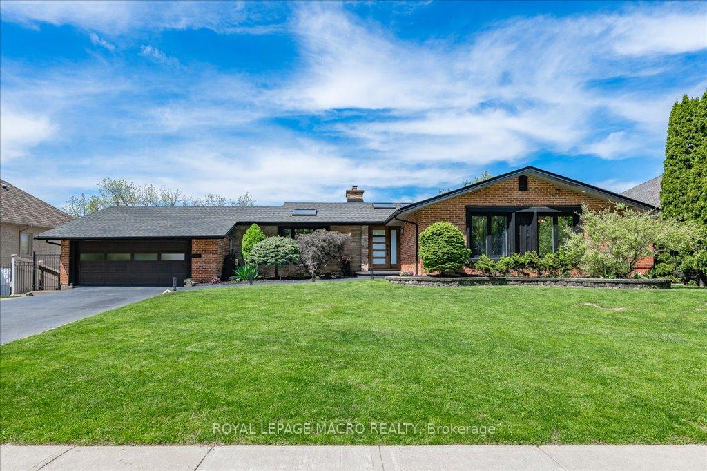 Photo 1 of 33 Leslie Drive, Hamilton, Stoney Creek — HOMEH