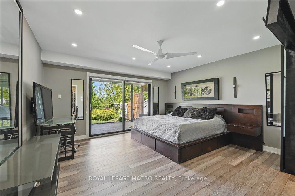 Photo 26 of 33 Leslie Drive, Hamilton, Stoney Creek — HOMEH