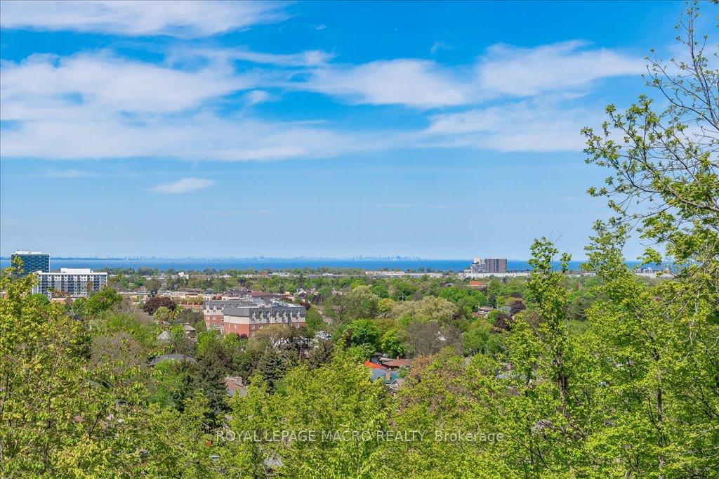 Photo 45 of 33 Leslie Drive, Hamilton, Stoney Creek — HOMEH