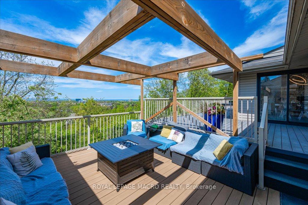 Photo 46 of 33 Leslie Drive, Hamilton, Stoney Creek — HOMEH