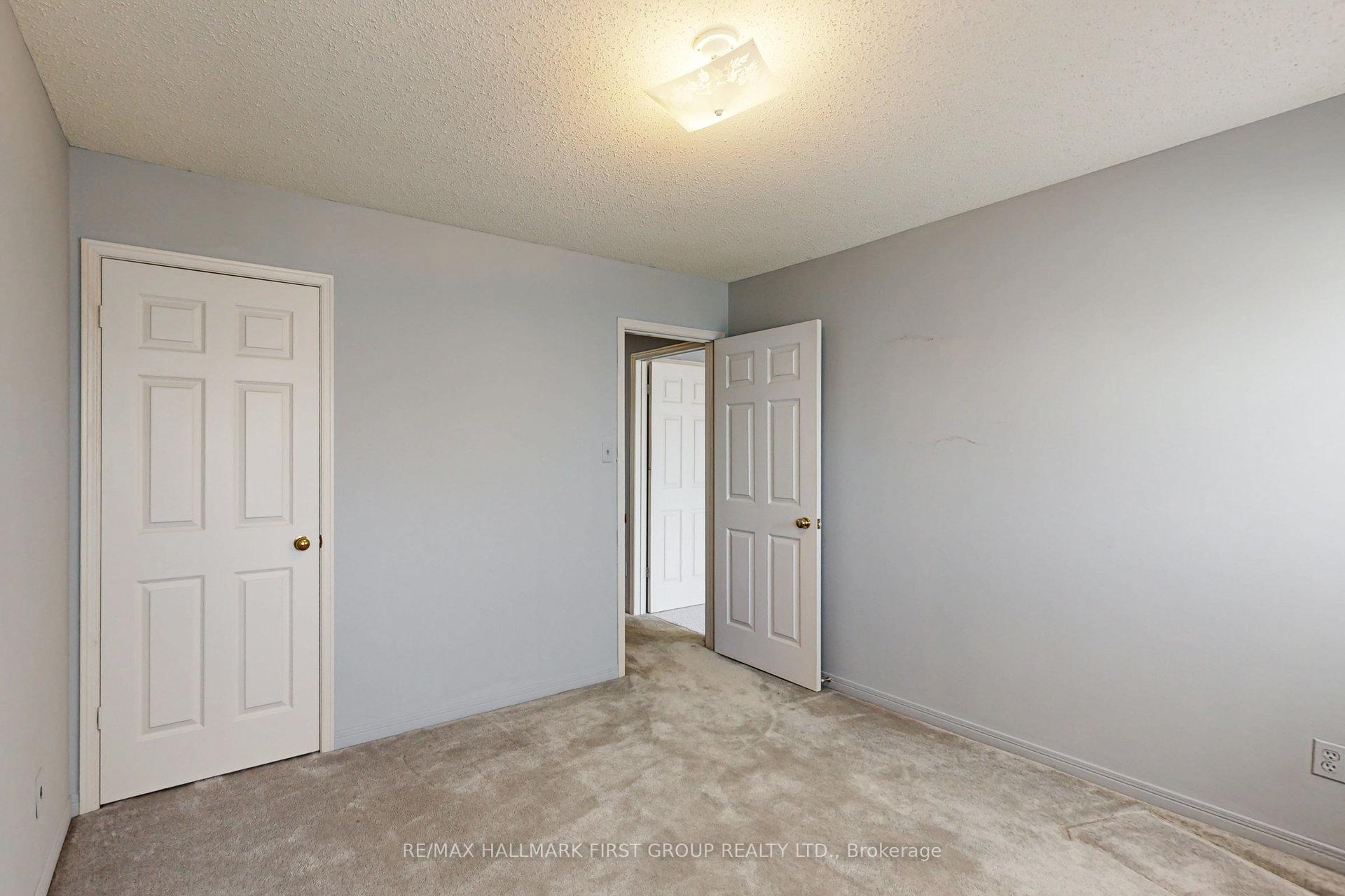 Photo 27 of 1008 Riverview Crescent, Pickering, Rouge Park — HOMEH