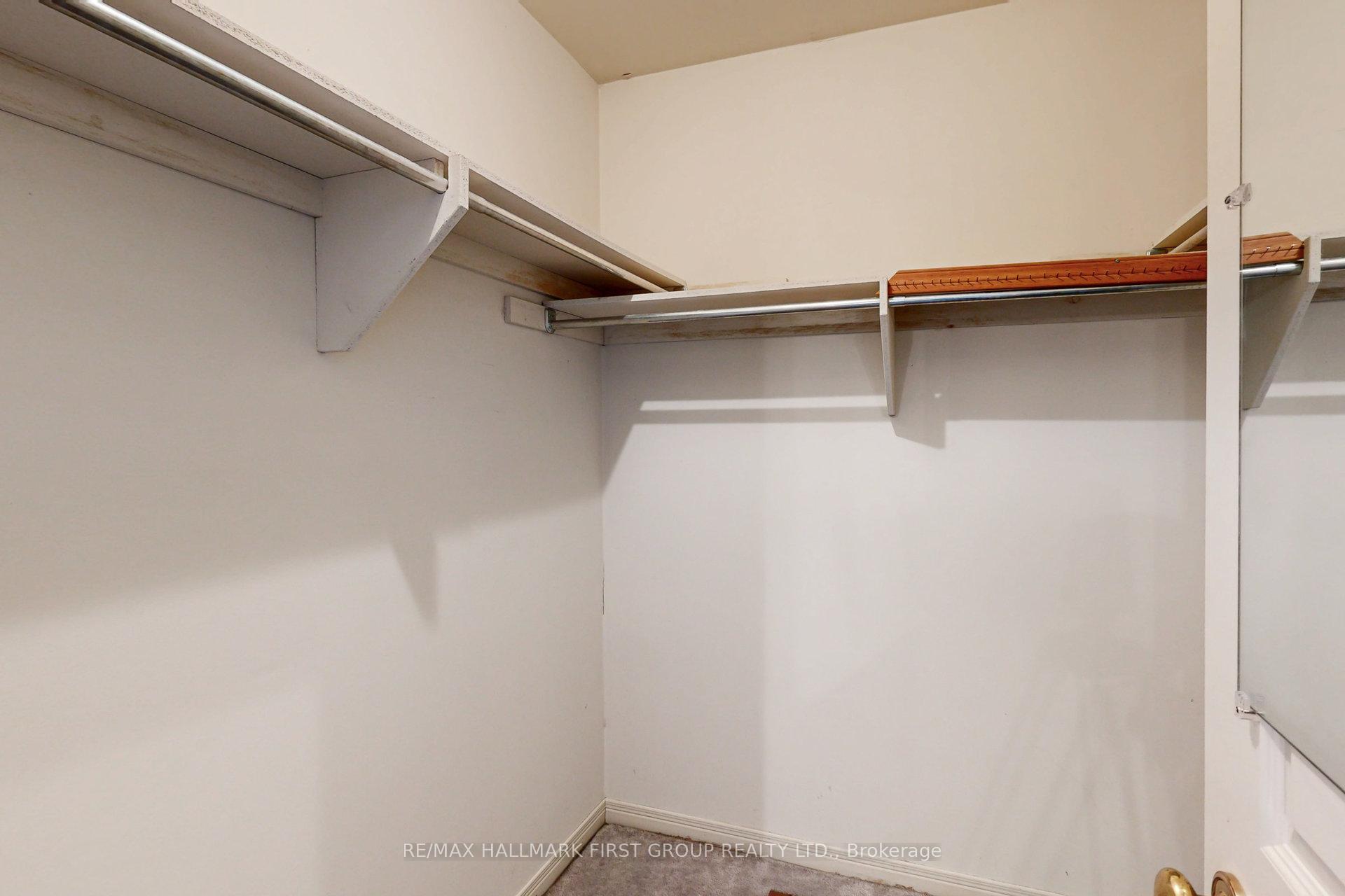 Photo 33 of 1008 Riverview Crescent, Pickering, Rouge Park — HOMEH