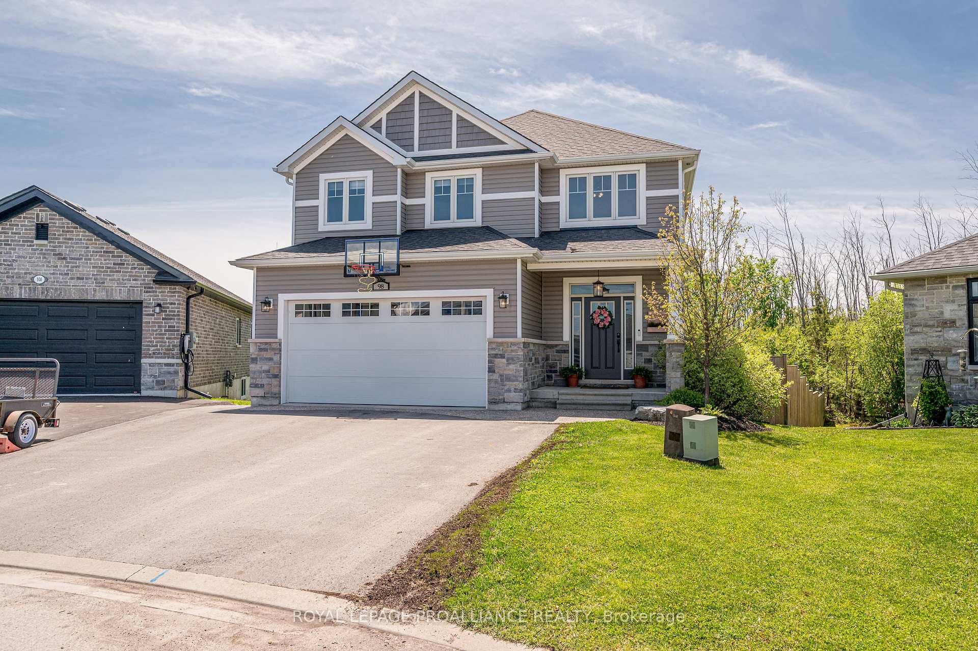 Photo 4 of 98 Redwood Drive, Belleville, Belleville Ward — HOMEH