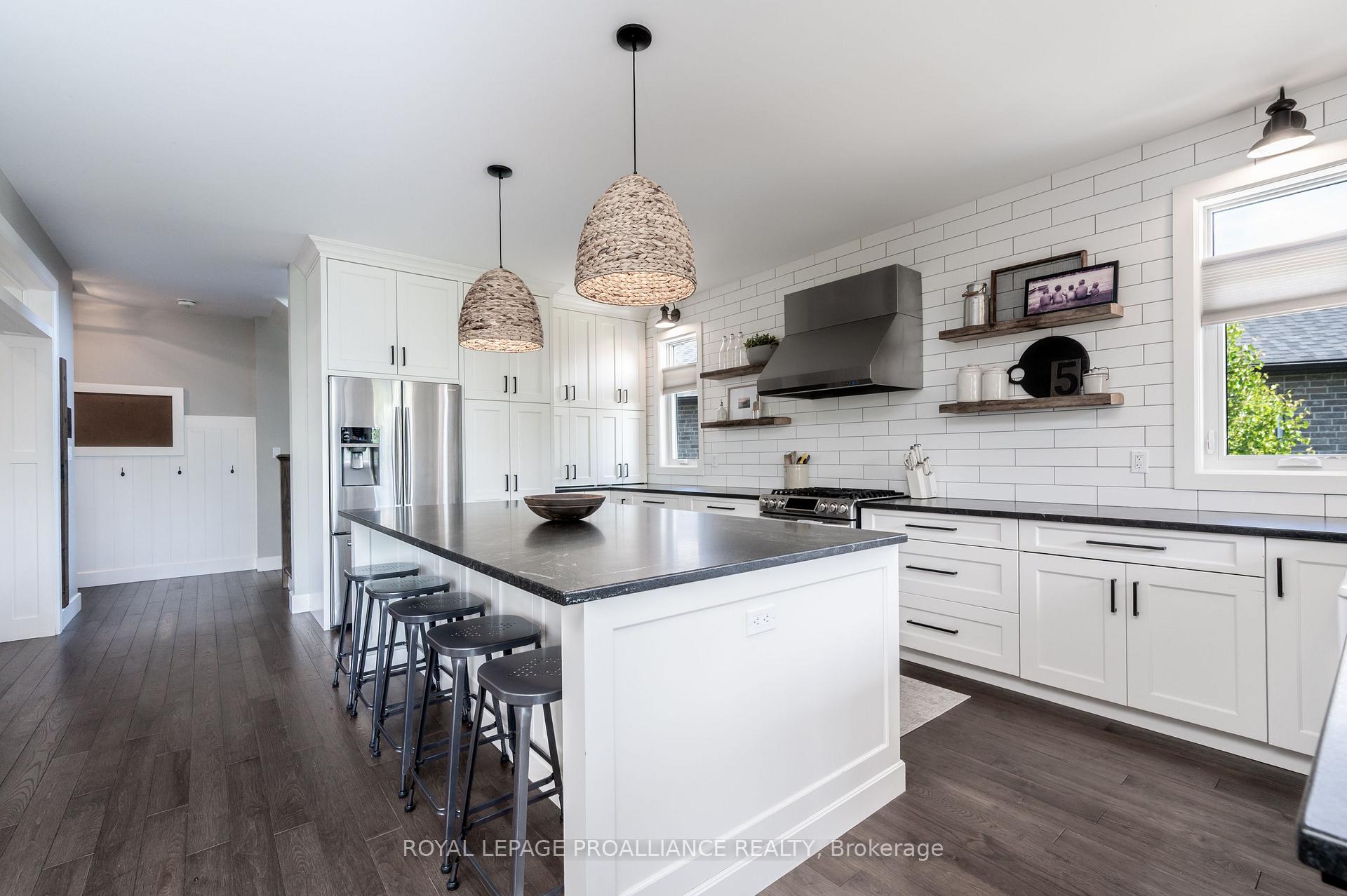 Photo 13 of 98 Redwood Drive, Belleville, Belleville Ward — HOMEH
