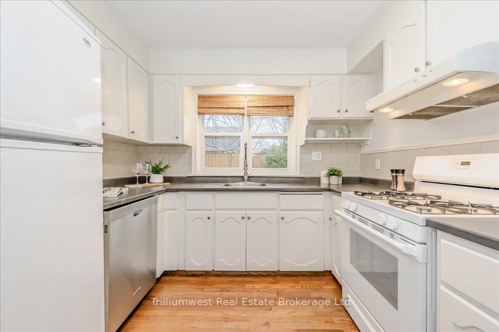 Photo 14 of 36 Rosewood Avenue, Guelph, Onward Willow — HOMEH