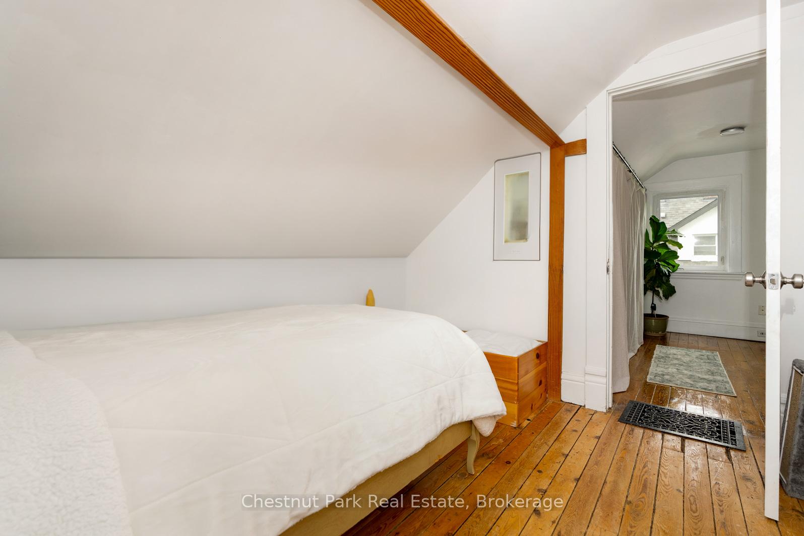 Photo 26 of 77 Niagara Street, Collingwood — HOMEH