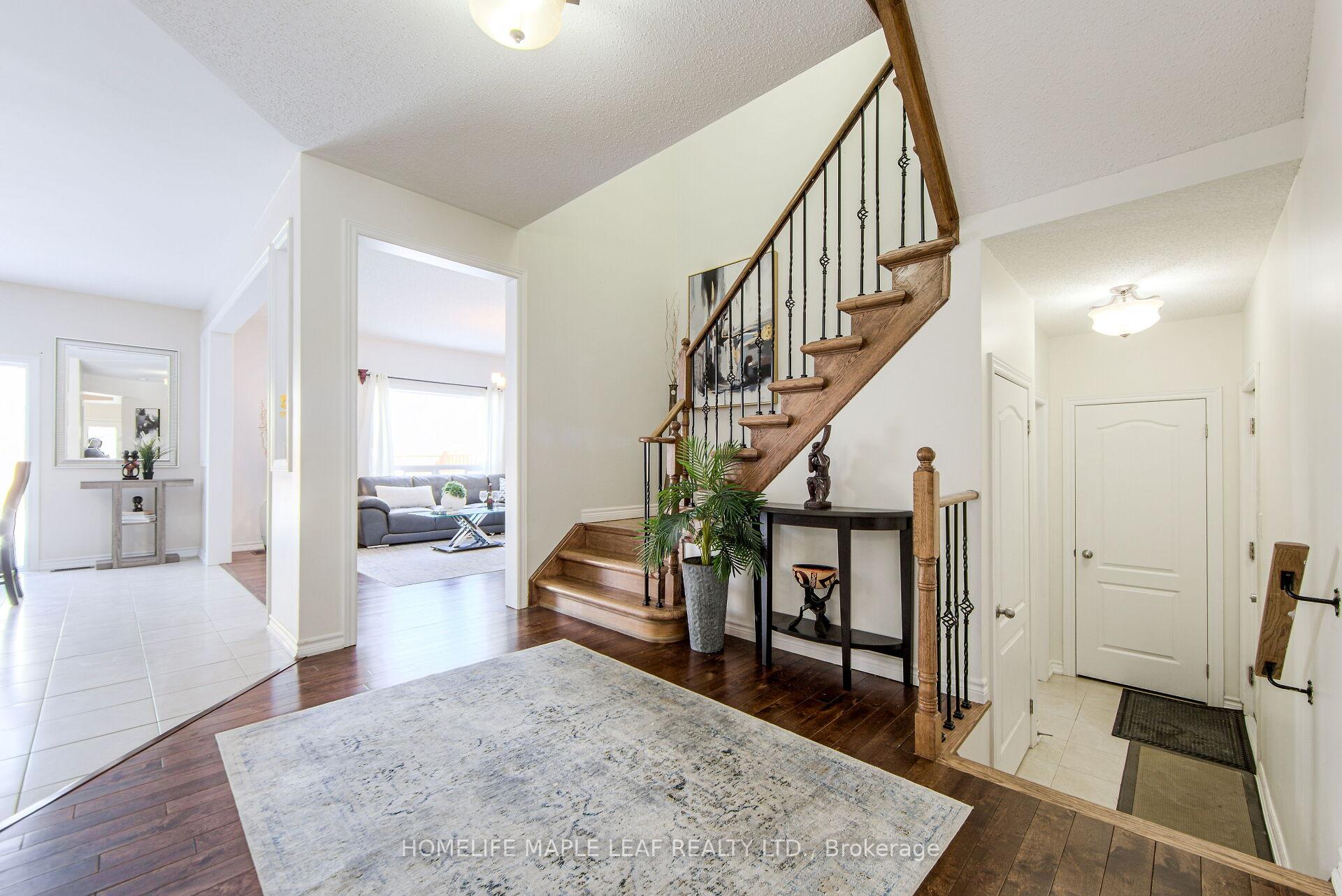 Photo 7 of 321 Wallace Street, Shelburne — HOMEH