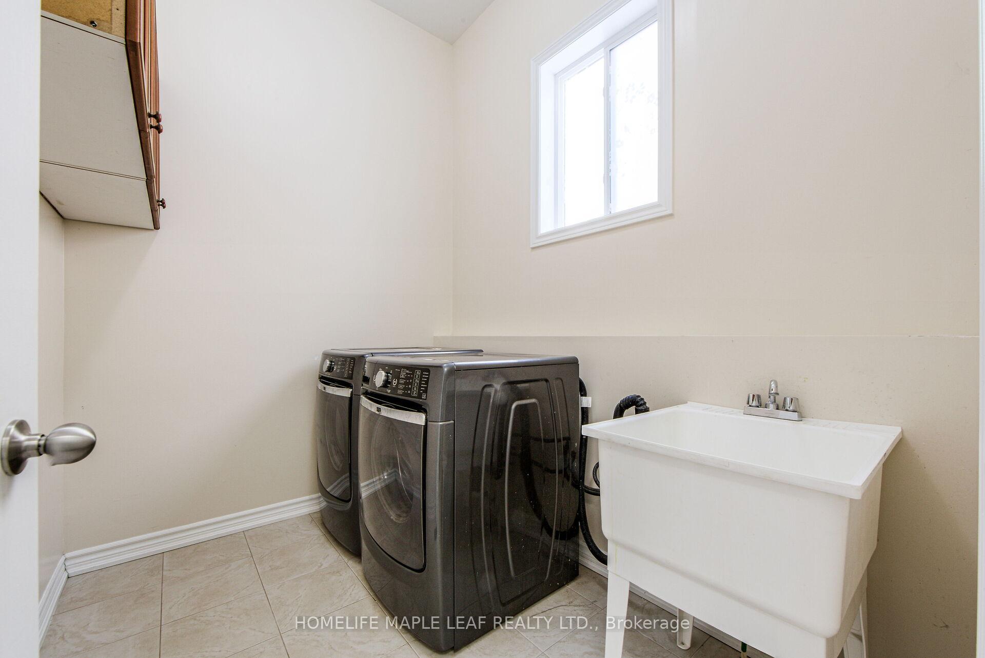 Photo 16 of 321 Wallace Street, Shelburne — HOMEH