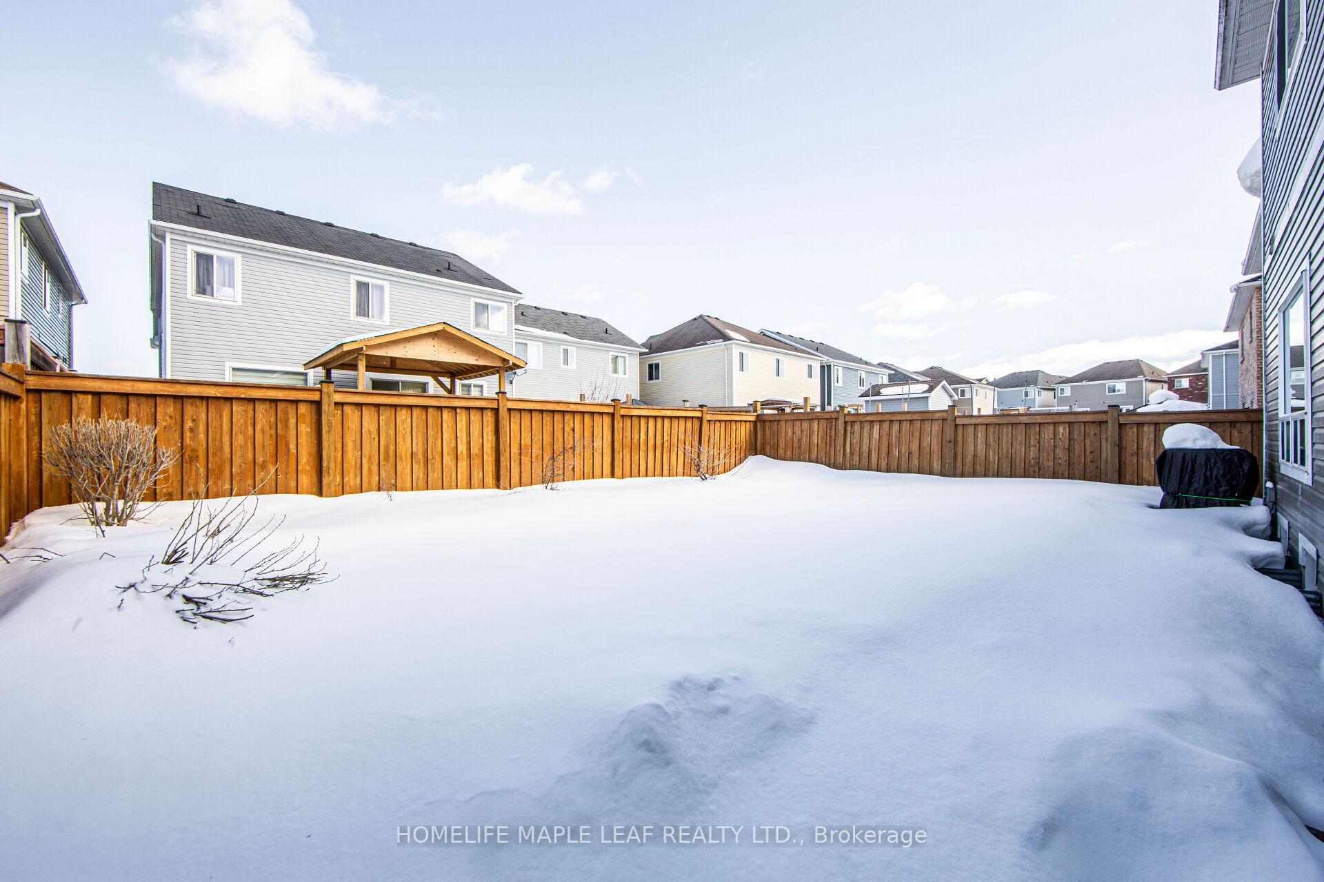 Photo 46 of 321 Wallace Street, Shelburne — HOMEH